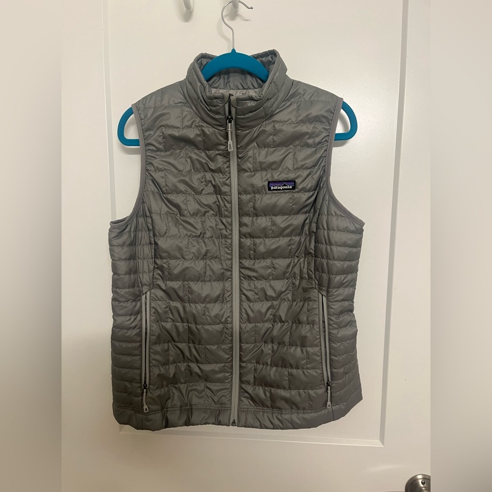 Patagonia Women’s Nano Puff Vest- NWT